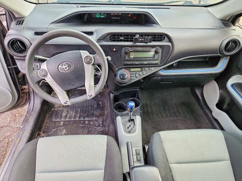 Продажа на аукционе авто 2013 Toyota Prius C, vin: JTDKDTB3XD1540140, номер лота: 69646046