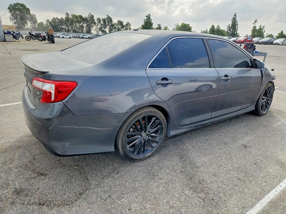 Aukcja sprzedaży 2012 Toyota Camry, vin: 4T1BF1FKXCU018309, numer aukcji: 69799366
