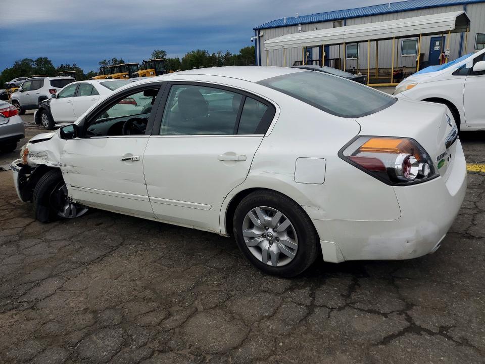 2010 Nissan Altima მანქანა იყიდება აუქციონზე, vin: 1N4AL2AP3AN532002, აუქციონის ნომერი: 69743526