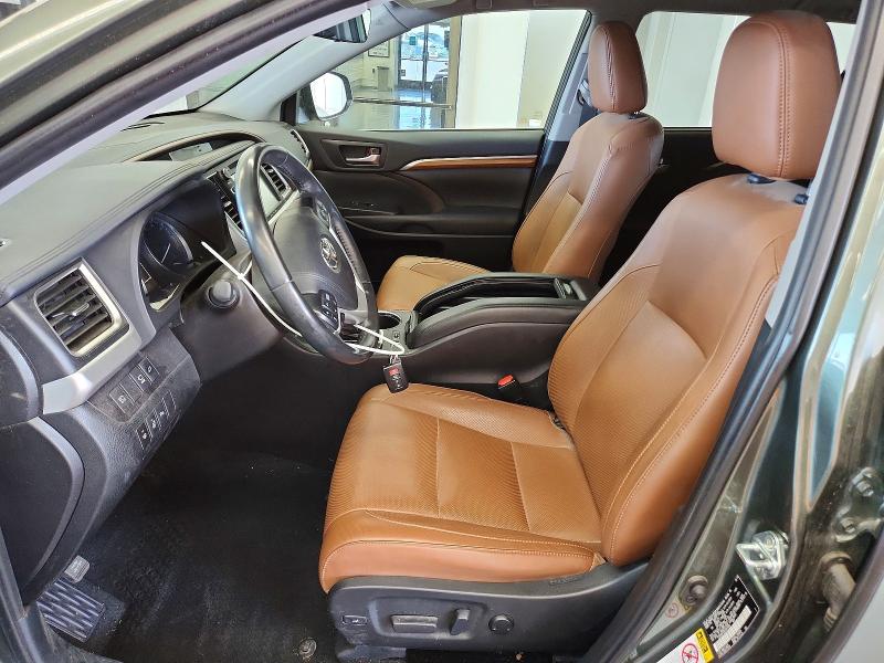 Продаж на аукціоні авто 2019 Toyota Highlander Hybrid, vin: 5TDDGRFH3KS061082, номер лоту: 68898826