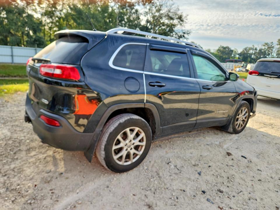 70815486 :رقم المزاد ، 1C4PJMCS2EW124937 vin ، 2014 Jeep Cherokee مزاد بيع