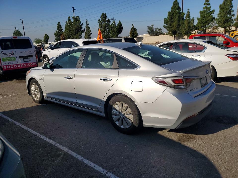 Aukcja sprzedaży 2016 Hyundai Sonata Hybrid, vin: KMHE24L15GA030011, numer aukcji: 70369396