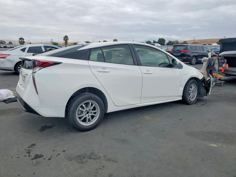 Продаж на аукціоні авто 2018 Toyota Prius, vin: JTDKBRFU1J3583549, номер лоту: 69406196