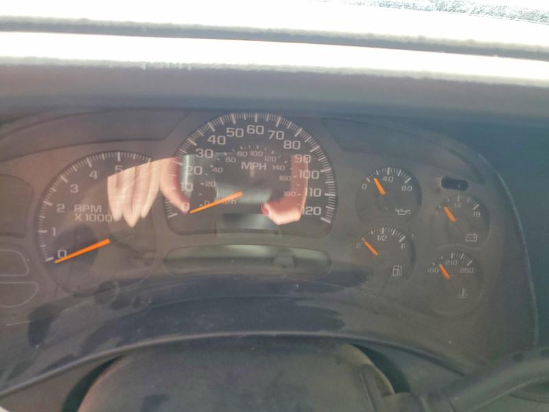 68934146 :رقم المزاد ، 2GTEK19B251296984 vin ، 2005 Gmc New Sierra مزاد بيع