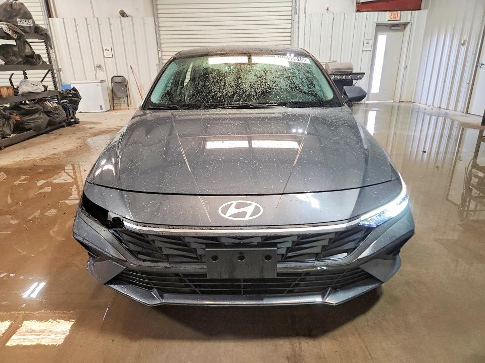 2026 Hyundai Elantra Hybrid მანქანა იყიდება აუქციონზე, vin: KMHLM4DJ9TU201917, აუქციონის ნომერი: 70595916