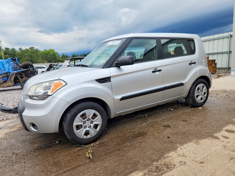 67838516 :رقم المزاد ، KNDJT2A19B7332303 vin ، 2011 Kia Soul مزاد بيع