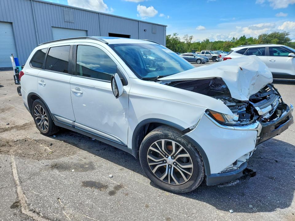 2016 Mitsubishi Outlander მანქანა იყიდება აუქციონზე, vin: JA4AD3A31GZ064017, აუქციონის ნომერი: 68675146