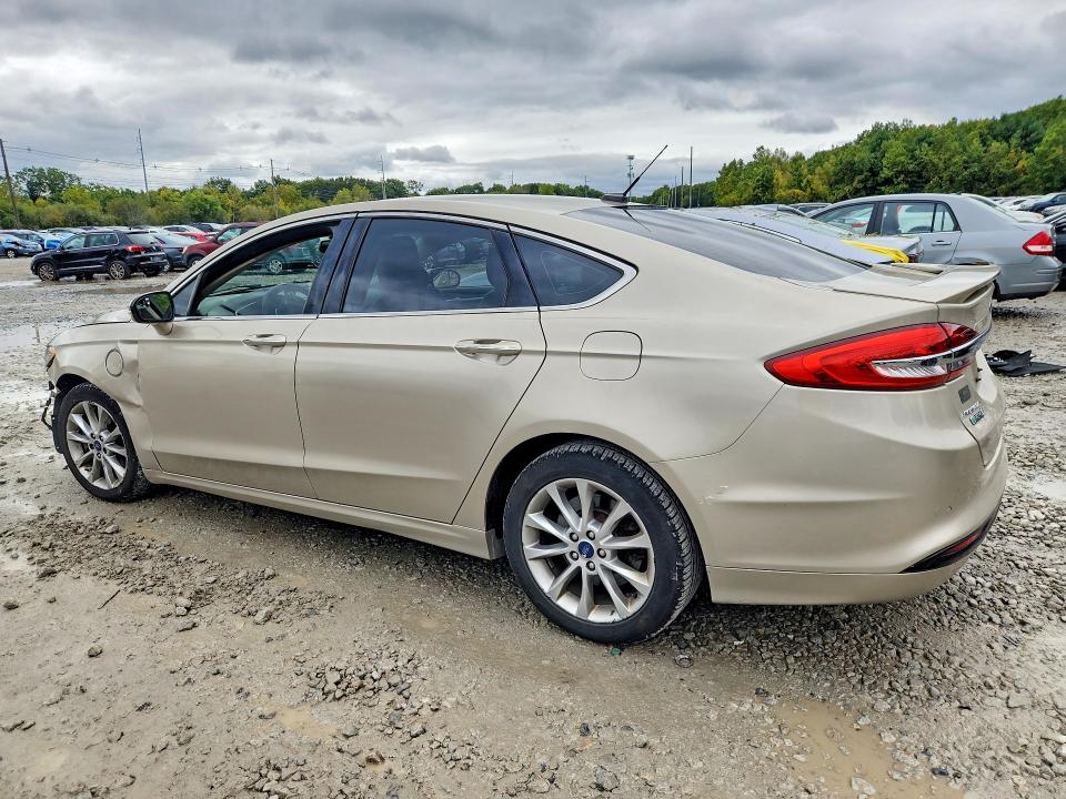 2017 Ford Fusion მანქანა იყიდება აუქციონზე, vin: 3FA6P0SU0HR268814, აუქციონის ნომერი: 71004956