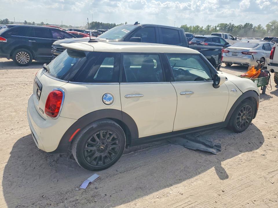 Продаж на аукціоні авто 2020 Mini Cooper, vin: WMWXU9C07L2L56292, номер лоту: 70317056