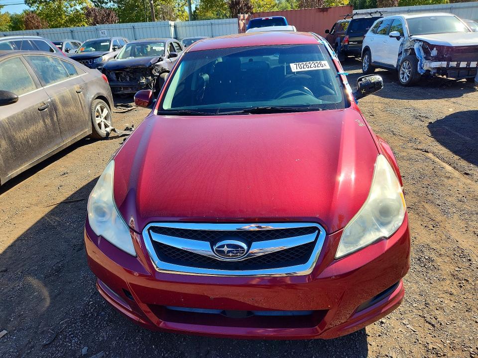 70262326 :رقم المزاد ، 4S3BMBC66A3235818 vin ، 2010 Subaru Legacy مزاد بيع