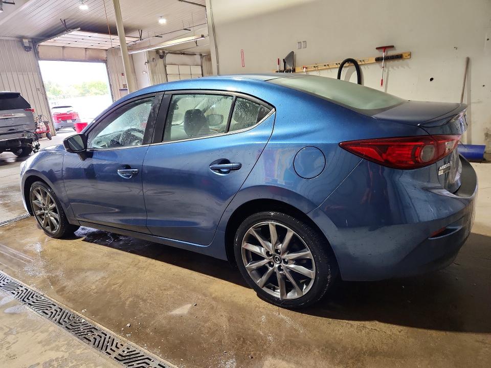 Продаж на аукціоні авто 2018 Mazda 3, vin: 3MZBN1V32JM187949, номер лоту: 71063876