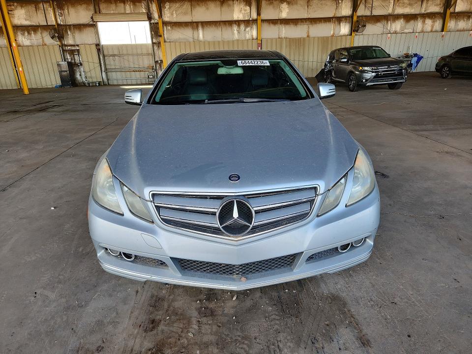 68442236 :رقم المزاد ، WDDKJ5GB4BF125549 vin ، 2011 Mercedes-benz E مزاد بيع