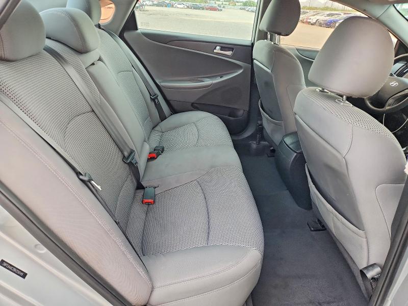 70852106 :رقم المزاد ، 5NPEB4AC2BH250149 vin ، 2011 Hyundai Sonata مزاد بيع