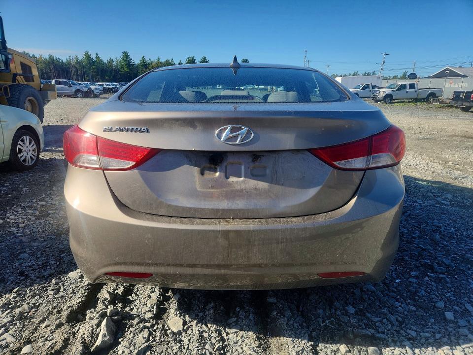Продажа на аукционе авто 2013 Hyundai Elantra, vin: 5NPDH4AE7DH360614, номер лота: 70049226