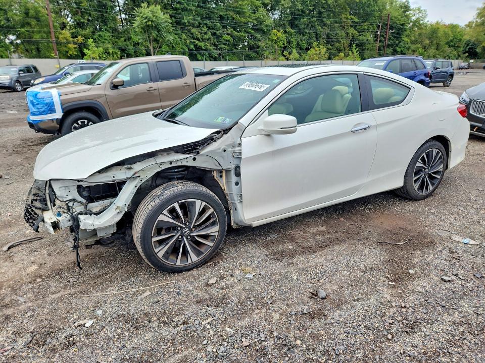 2017 Honda Accord მანქანა იყიდება აუქციონზე, vin: 1HGCT2B80HA000641, აუქციონის ნომერი: 69869546