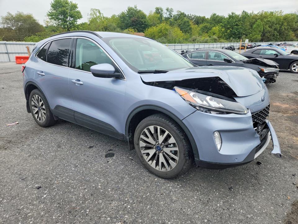 Продажа на аукционе авто 2022 Ford Escape, vin: 1FMCU9J96NUA57852, номер лота: 69880096