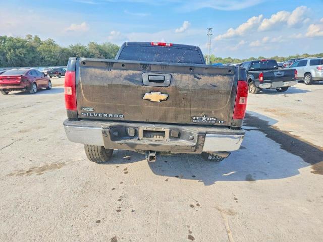 69642266 :رقم المزاد ، 3GCPCSE04BG207676 vin ، 2011 Chevrolet Silverado مزاد بيع
