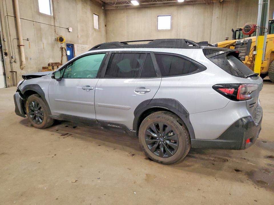70812736 :رقم المزاد ، 4S4BTGLD3R3136850 vin ، 2024 Subaru Outback مزاد بيع