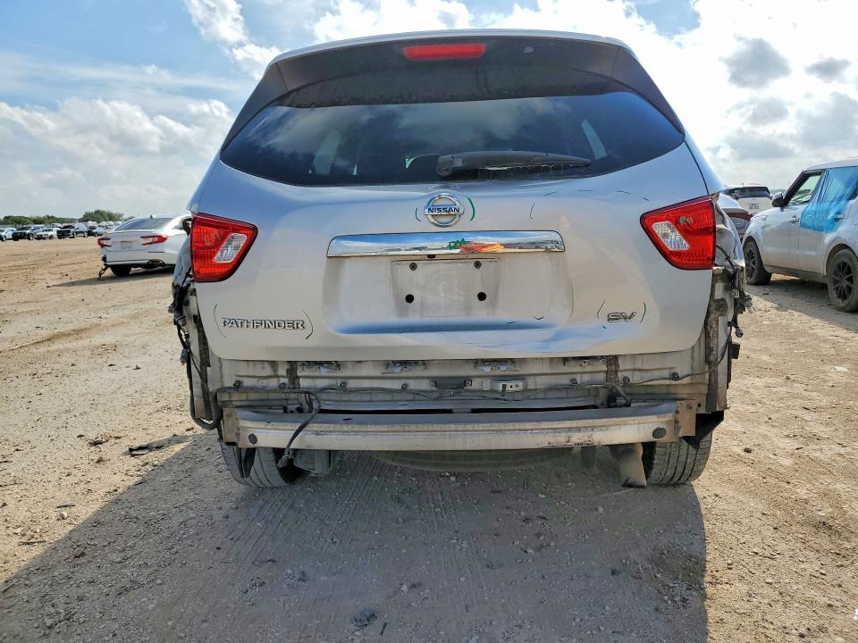 Продажа на аукционе авто 2017 Nissan Pathfinder, vin: 5N1DR2MN2HC681051, номер лота: 69296906