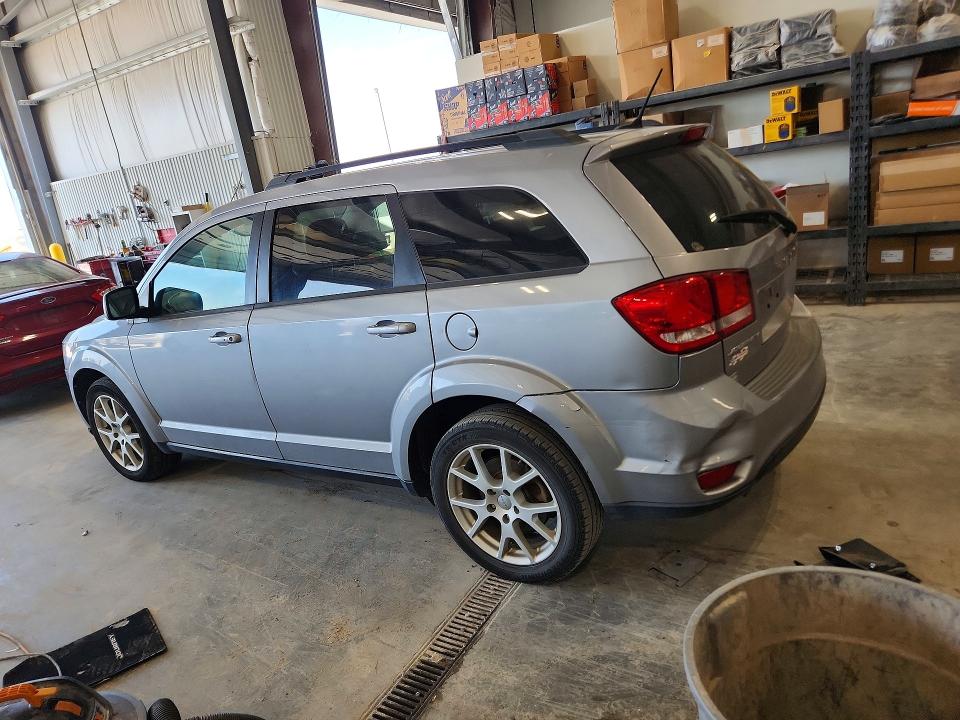 2015 Dodge Journey მანქანა იყიდება აუქციონზე, vin: 3C4PDCBG4FT588723, აუქციონის ნომერი: 67484546