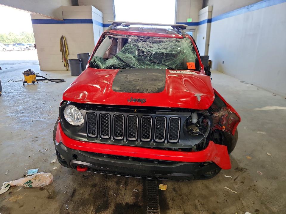 67658536 :رقم المزاد ، ZACCJBCT4GPC51393 vin ، 2016 Jeep Renegade مزاد بيع