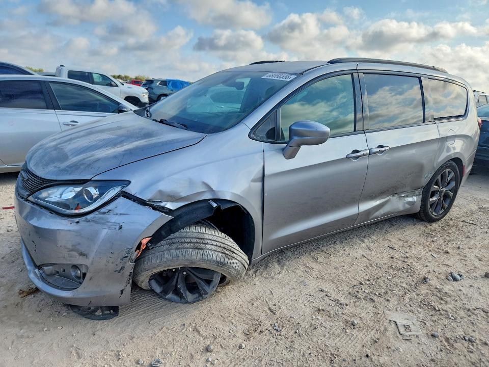 Aukcja sprzedaży 2018 Chrysler Pacifica, vin: 2C4RC1EG0JR237315, numer aukcji: 68058556