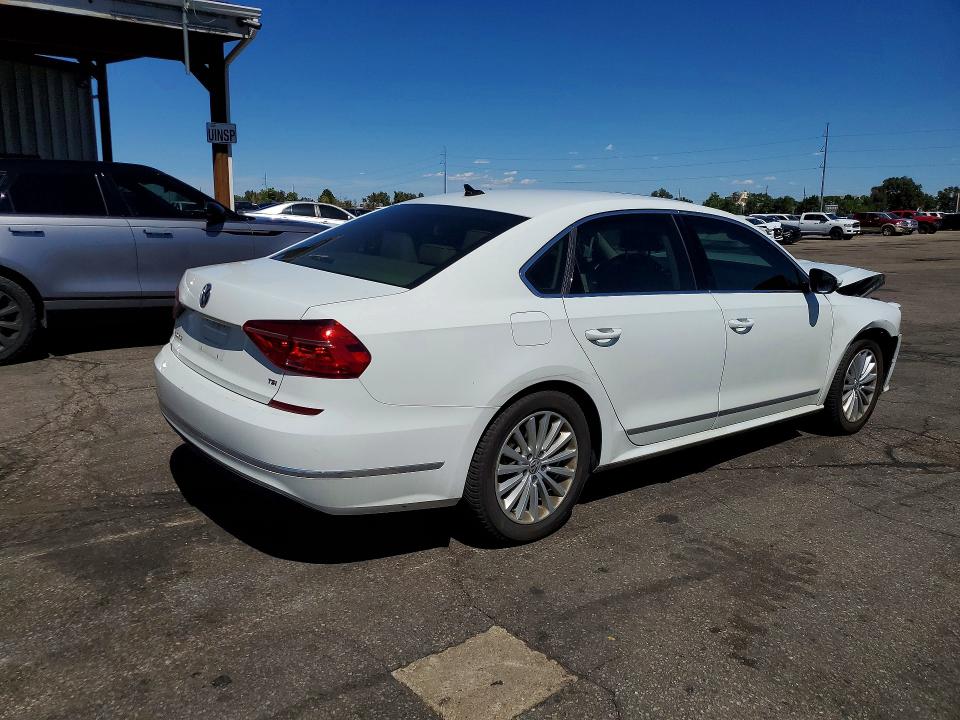 67841156 :رقم المزاد ، 1VWBT7A33GC045568 vin ، 2016 Volkswagen Passat مزاد بيع