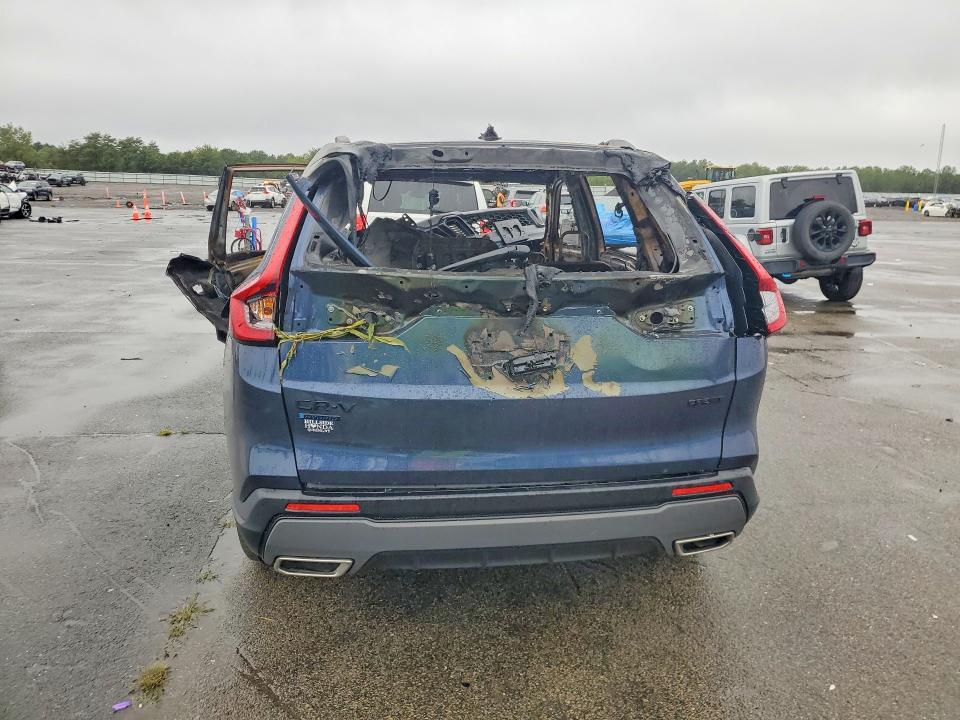 Продажа на аукционе авто 2026 Honda Cr-v, vin: 7FARS6H59TE003610, номер лота: 69982006