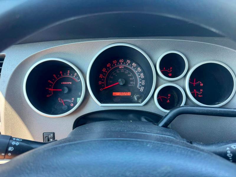 68036296 :رقم المزاد ، 5TFUM5F17CX028327 vin ، 2012 Toyota Tundra مزاد بيع