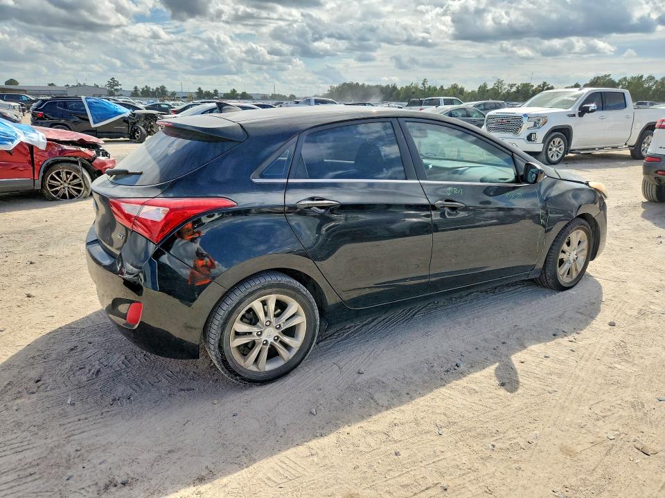 Продаж на аукціоні авто 2013 Hyundai Elantra Gt, vin: KMHD35LE4DU082712, номер лоту: 70711756