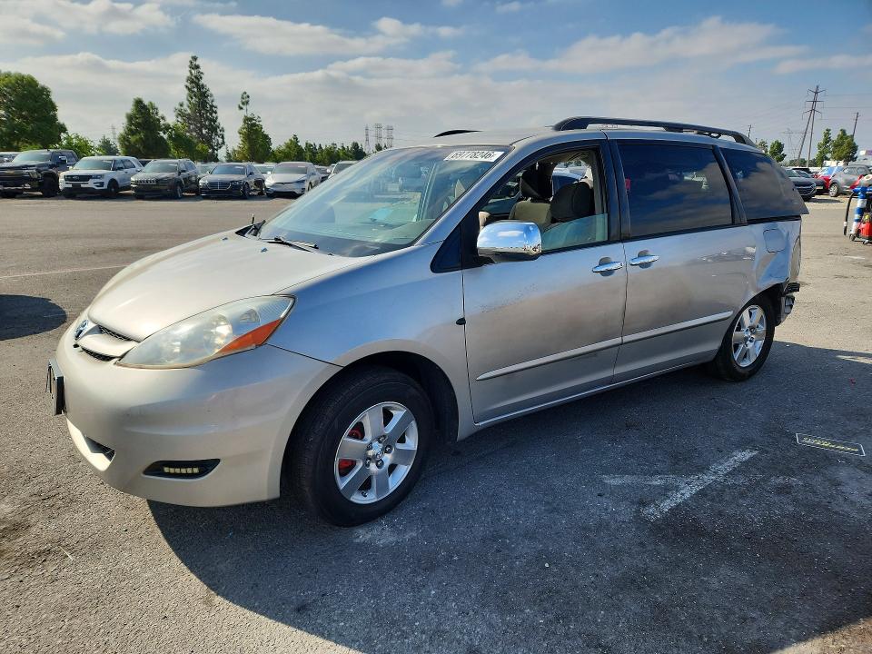 Auction sale of the 2009 Toyota Sienna, vin: 5TDZK23C19S227288, lot number: 69778246