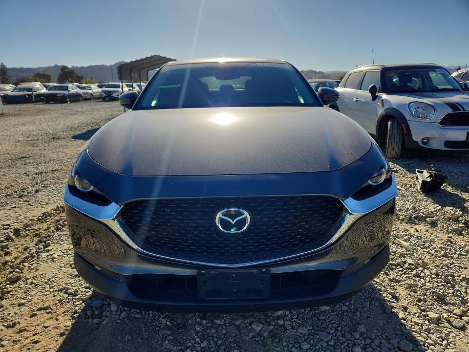 71153036 :رقم المزاد ، 3MVDMADL7LM102637 vin ، 2020 Mazda Cx-30 مزاد بيع