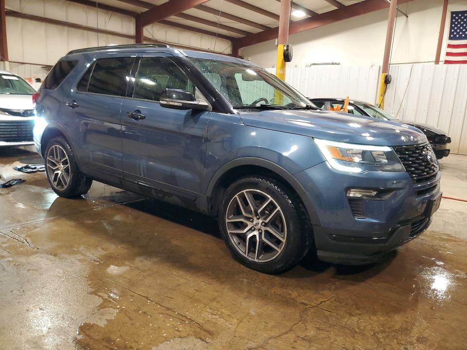 68420986 :رقم المزاد ، 1FM5K8GT3JGB62028 vin ، 2018 Ford Explorer مزاد بيع