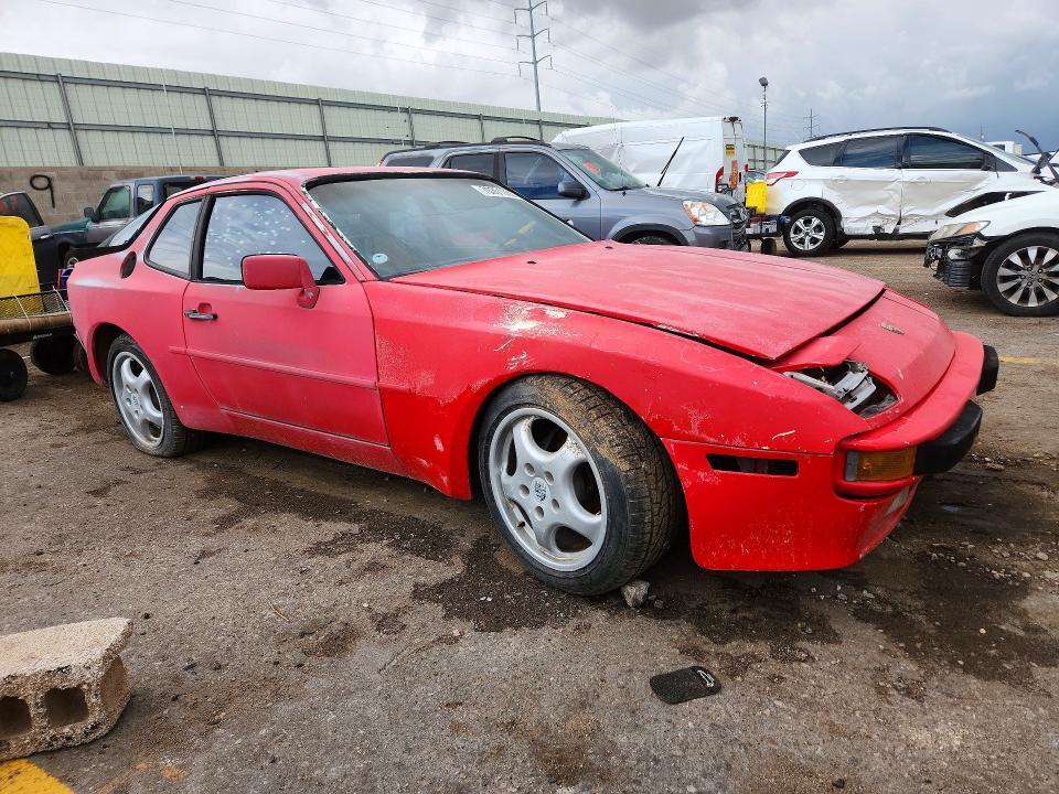 70351366 :رقم المزاد ، WP0AA0942FN475152 vin ، 1985 Porsche 944 مزاد بيع