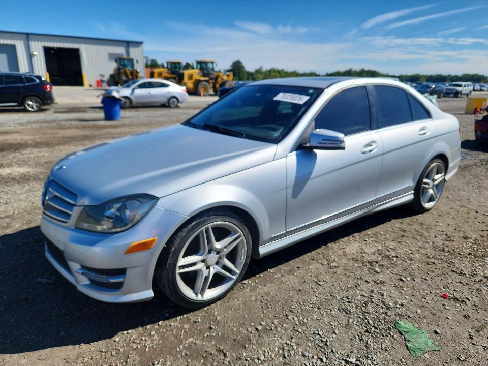 Aukcja sprzedaży 2013 Mercedes-benz C, vin: WDDGF4HB4DR266249, numer aukcji: 70328026