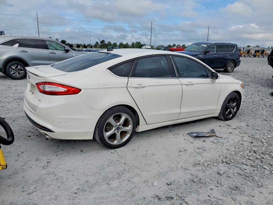 2015 Ford Fusion მანქანა იყიდება აუქციონზე, vin: 3FA6P0H74FR261623, აუქციონის ნომერი: 68963376