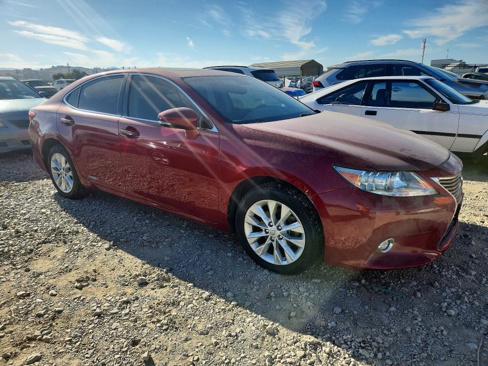 Продажа на аукционе авто 2015 Lexus Es, vin: JTHBW1GG5F2088877, номер лота: 66617556