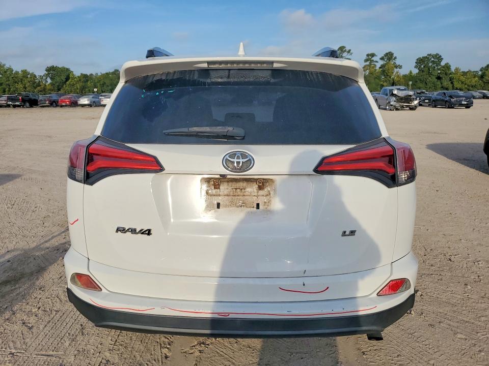 Продажа на аукционе авто 2016 Toyota Rav4, vin: 2T3ZFREV8GW239655, номер лота: 69106796