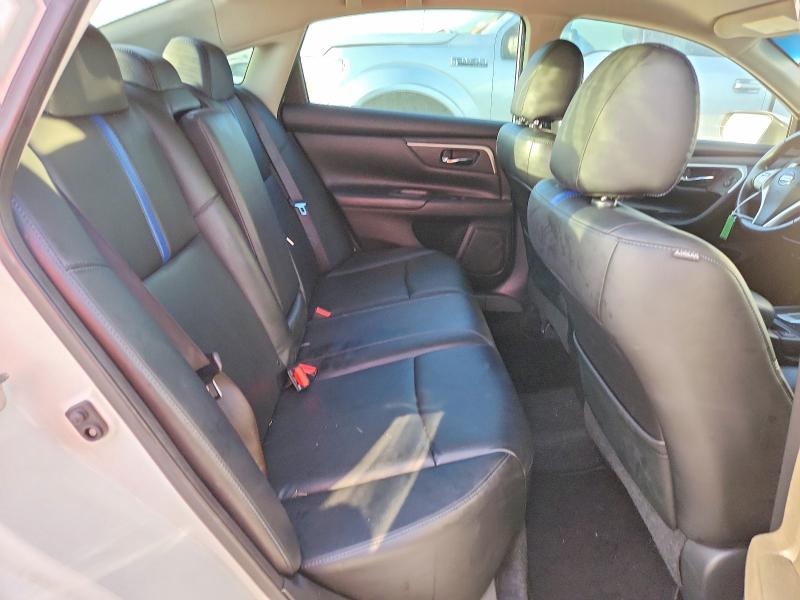 69120116 :رقم المزاد ، 1N4AL3APXJC476772 vin ، 2018 Nissan Altima مزاد بيع
