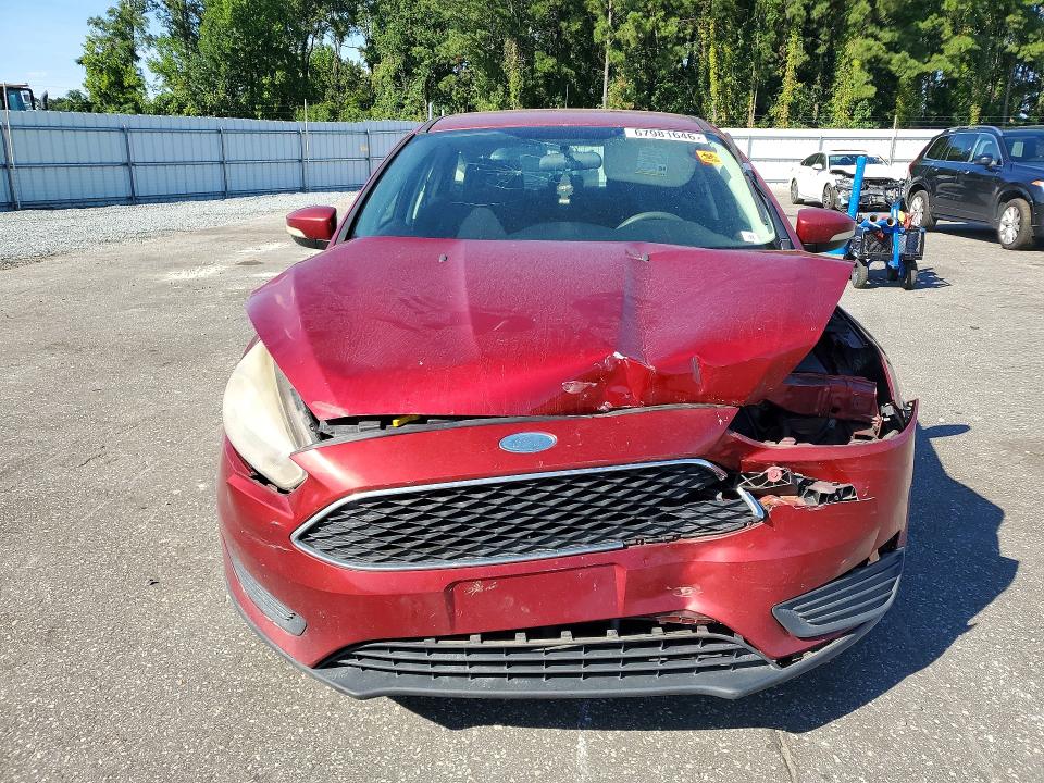 67981646 :رقم المزاد ، 1FADP3K22HL297687 vin ، 2017 Ford Focus مزاد بيع