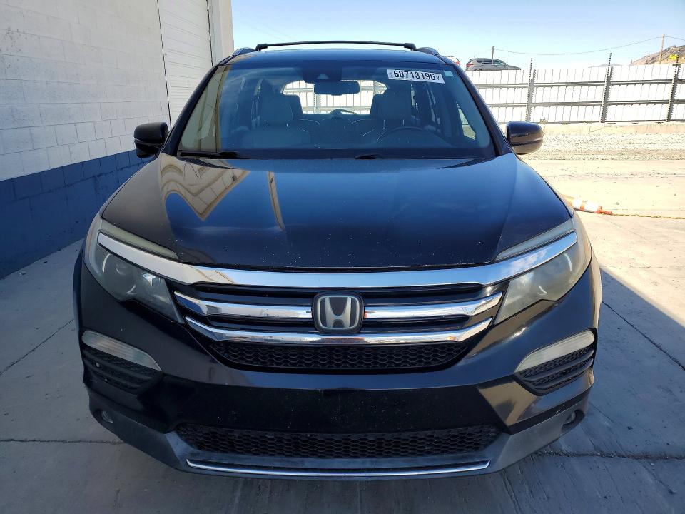 68713196 :رقم المزاد ، 5FNYF6H9XGB037656 vin ، 2016 Honda Pilot مزاد بيع
