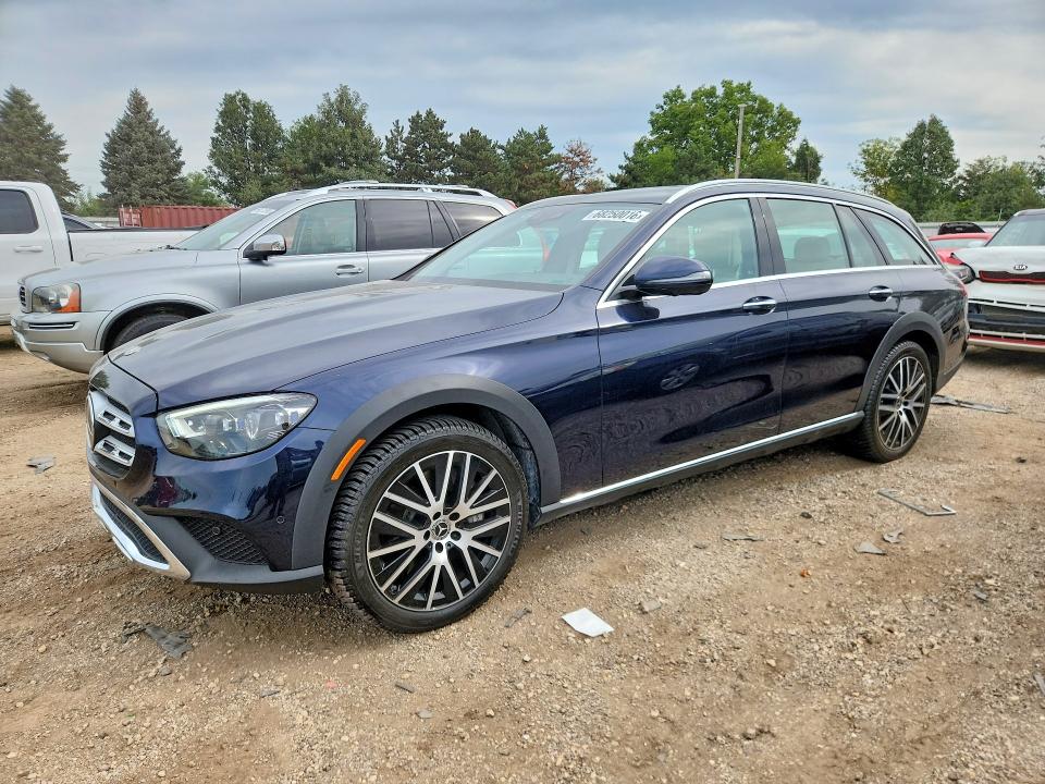 68250016 :رقم المزاد ، W1KZH6AB9NB033566 vin ، 2022 Mercedes-benz E مزاد بيع