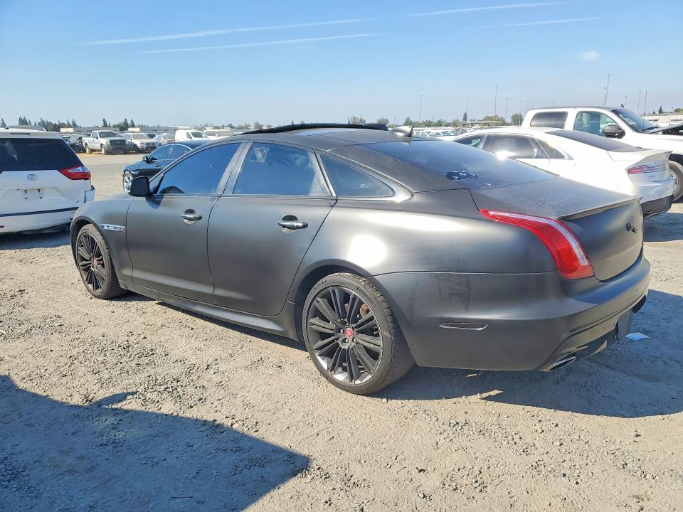 68835076 :رقم المزاد ، SAJWA1C74G8V92330 vin ، 2016 Jaguar Xj مزاد بيع