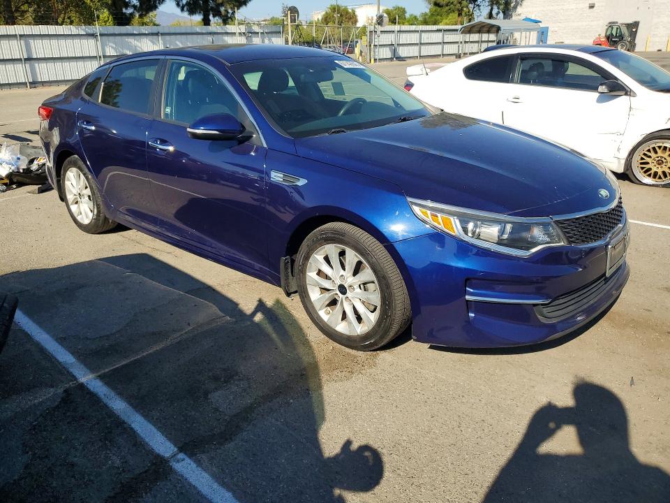 67742846 :رقم المزاد ، 5XXGT4L31JG263665 vin ، 2018 Kia Optima مزاد بيع