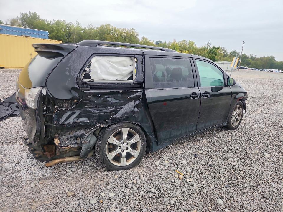Продаж на аукціоні авто 2012 Toyota Sienna, vin: 5TDXK3DC1CS243977, номер лоту: 69512526