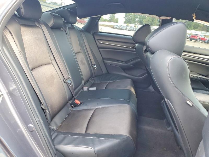 2018 Honda Accord მანქანა იყიდება აუქციონზე, vin: 1HGCV1F39JA234804, აუქციონის ნომერი: 68175786