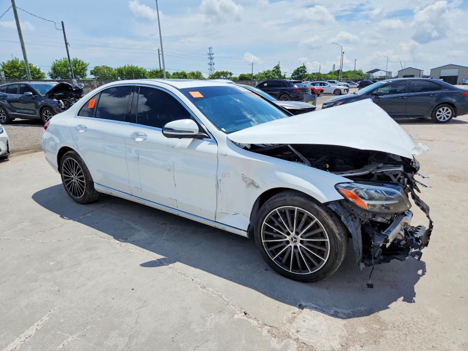 2021 Mercedes-benz C მანქანა იყიდება აუქციონზე, vin: W1KWF8DB8MR652830, აუქციონის ნომერი: 67490356
