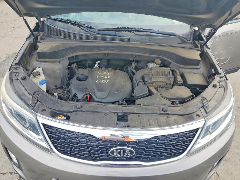 2015 Kia Sorento მანქანა იყიდება აუქციონზე, vin: 5XYKTCA6XFG636917, აუქციონის ნომერი: 67447076