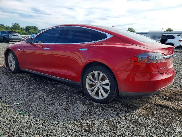 Продаж на аукціоні авто 2015 Tesla Model S, vin: 5YJSA1S24FF085977, номер лоту: 68408866