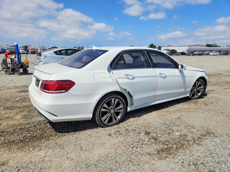 Auction sale of the 2016 Mercedes-benz E, vin: WDDHF5KBXGB304700, lot number: 69954716